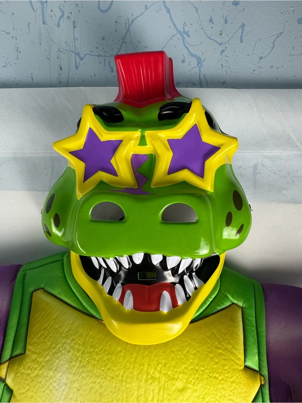 Five Nights At Freddy’s Montgomery Gator Halloween Costume Kids Med 8-10